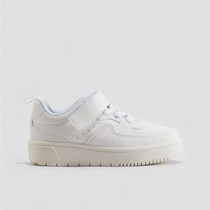 Toddler white H&M sneakers size 4-5